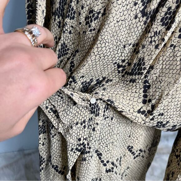 Snake print wrap style dress by Malene birger - Picture 3 of 8